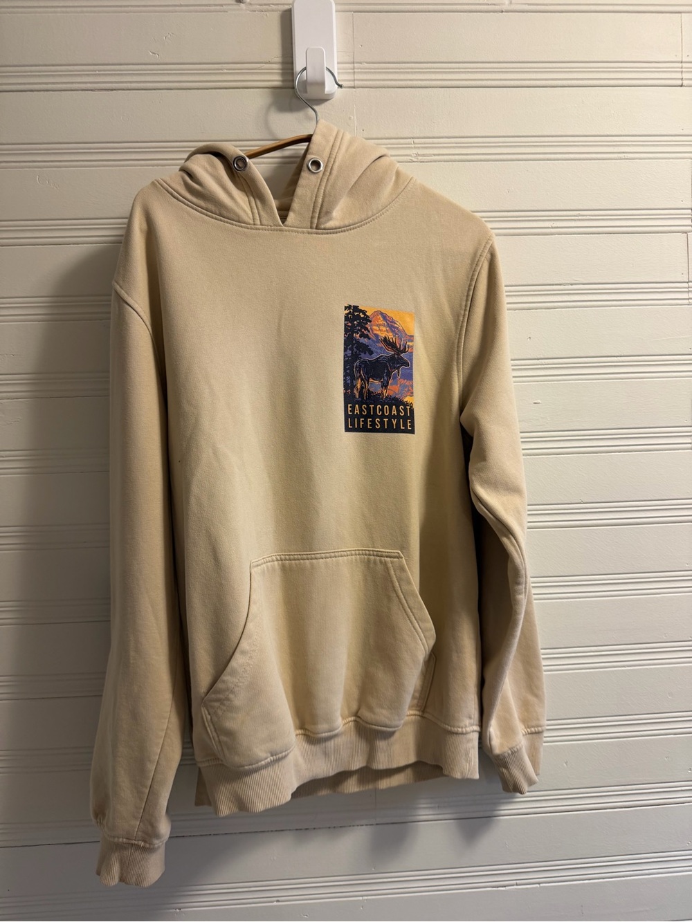 East Coast Lifestyle Moose Graphic Hoodie Beige Tan Size Large